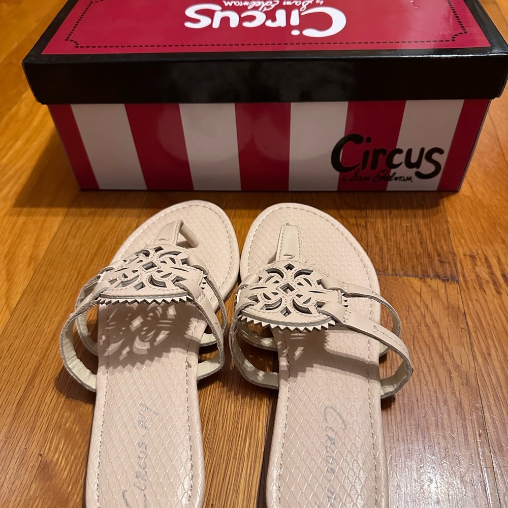 Circus by Sam Edelman Cream Sandals - Picture 2 of 3
